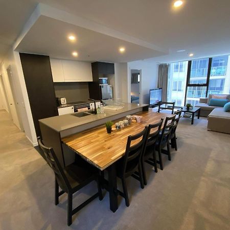 2 Bed 2 Bath Luxury Apartment In Braddon Canberra - Free Heated Pool, Gym, Parking Ngoại thất bức ảnh