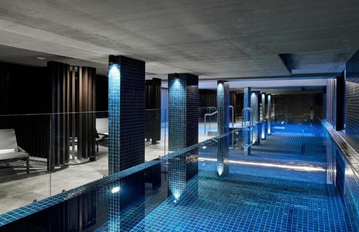 2 Bed 2 Bath Luxury Apartment In Braddon Canberra - Free Heated Pool, Gym, Parking Ngoại thất bức ảnh